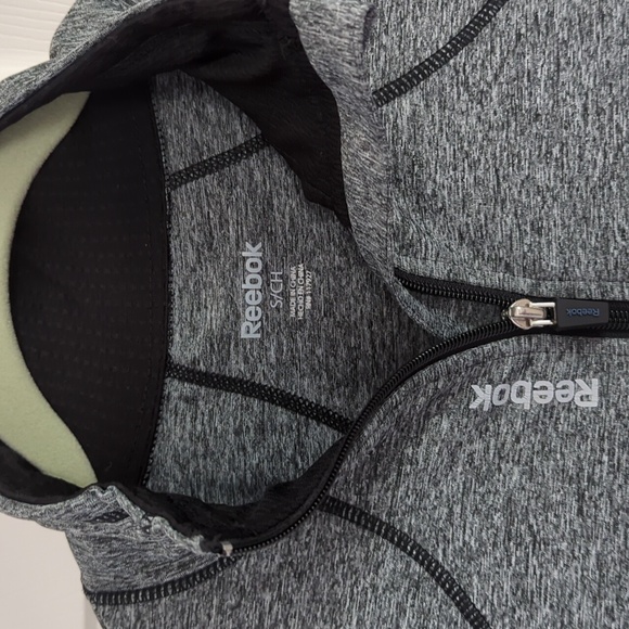 Reebok Women’s Zipper Front Long Sleeve Track/WarmUp Jacket, Small - Picture 3 of 9